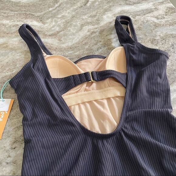 Nwt Kona Sol Tropical Floral One Piece Swimsuit - Picture 7 of 10